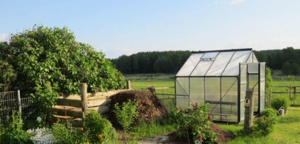 Jak tanio urządzić ogródek działkowy?