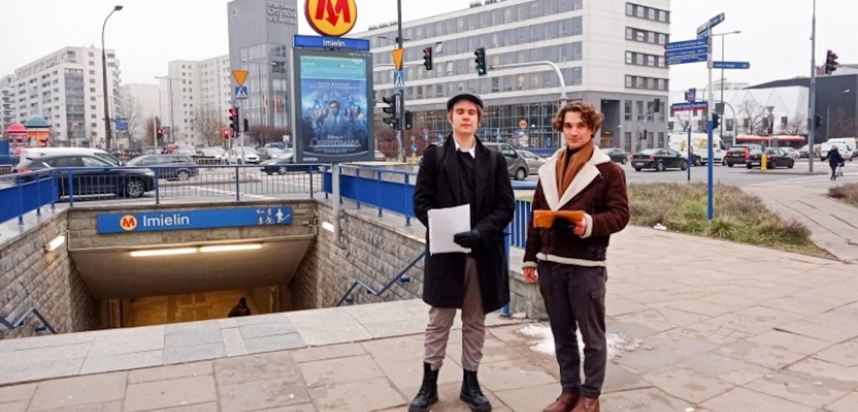 Plac zabaw widoczny z okna burmistrza czy bazarek przy ratuszu?