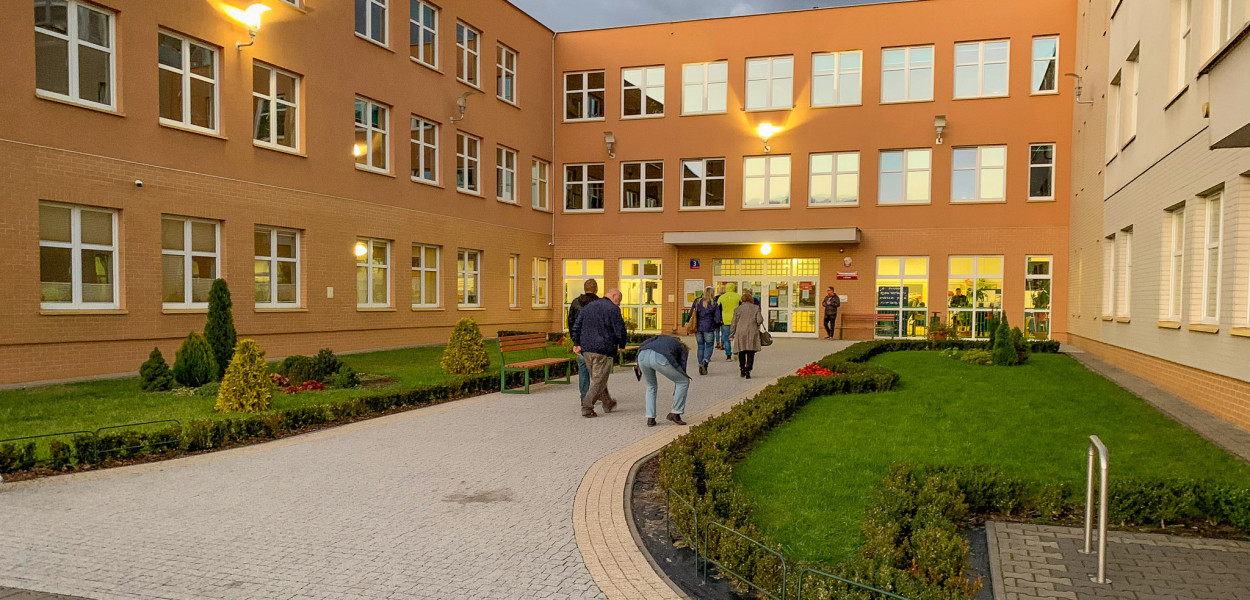 SK/Szkoła Podstawowa nr 340 przy Lokajskiego
