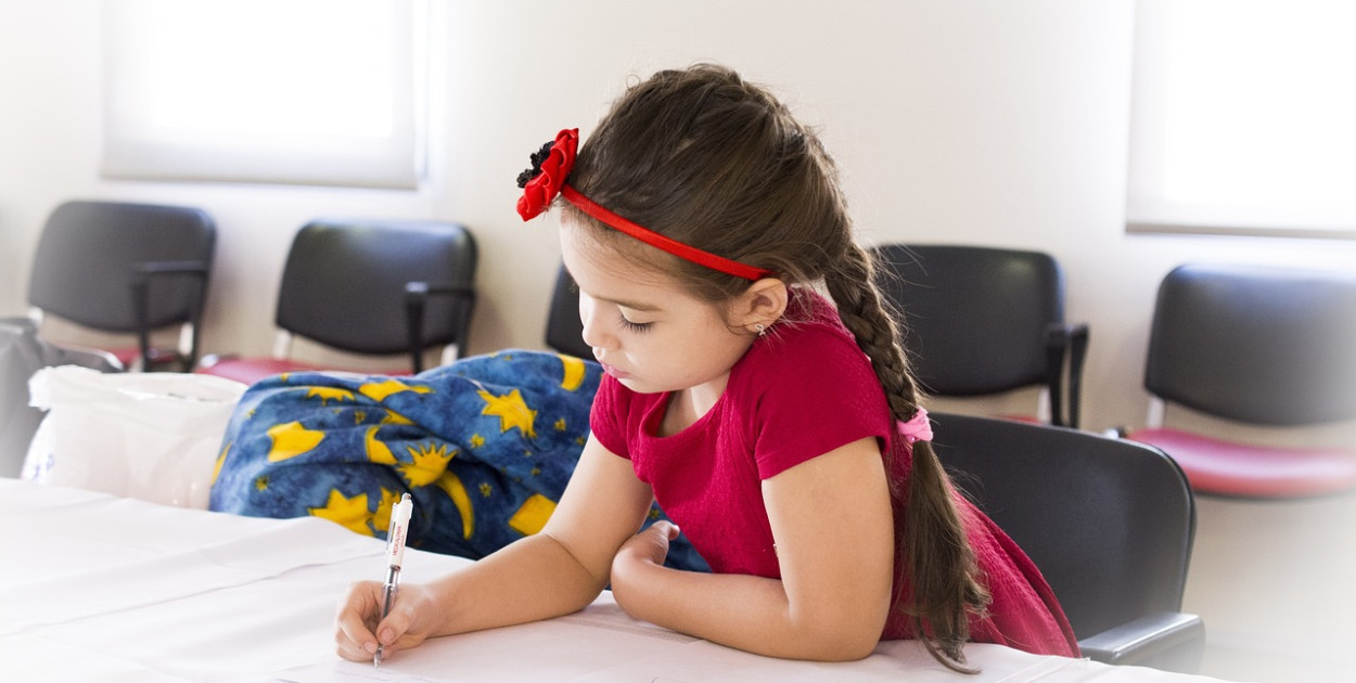 Co warto wiedzieć o włosach u dzieci i czy warto z dzieckiem pójść do trychologa?