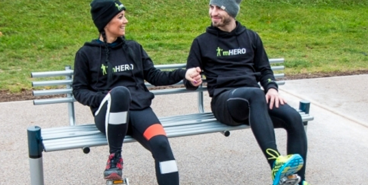 Idealne miejsce na randkę? Siłownia plenerowa dla par!