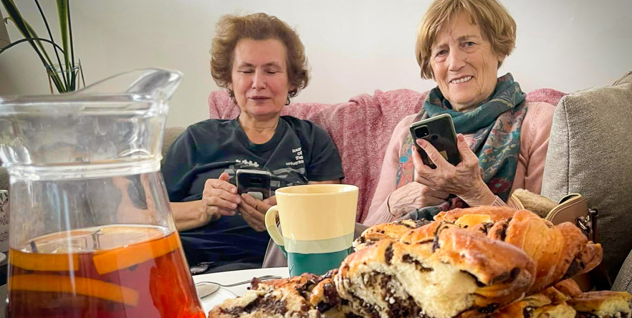 Nowe miejsce dla seniorów zaczyna tętnić życiem! Przynieś - Wynieś - Porozmawiaj