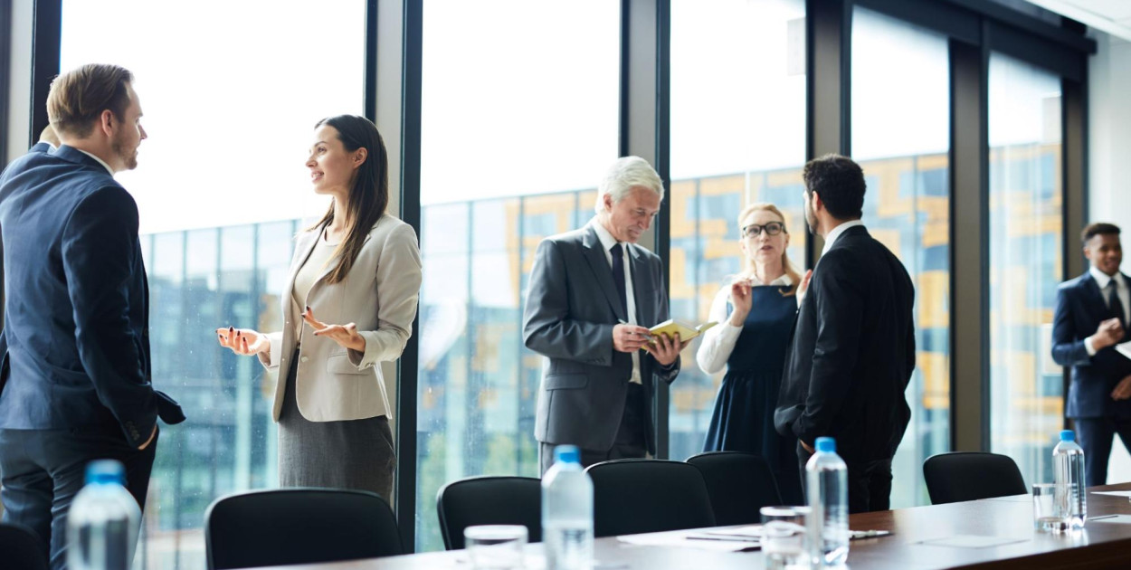Czym zajmuje się firma eventowa i kiedy warto skorzystać z jej usług?