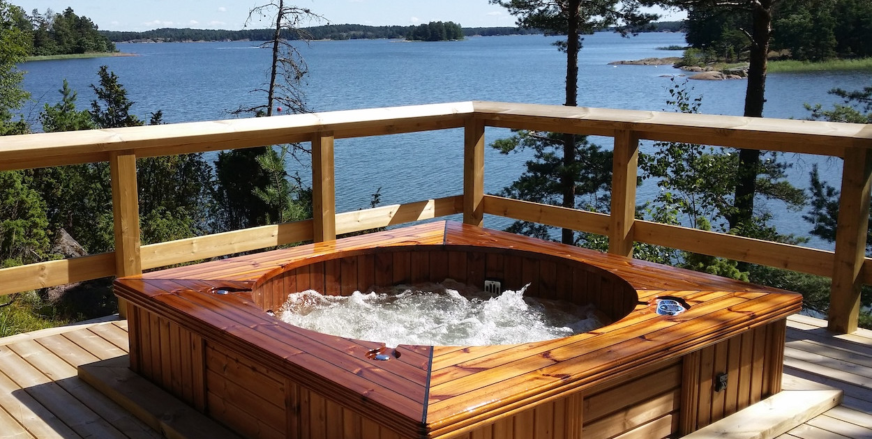 Balia ogrodowa z hydromasażem