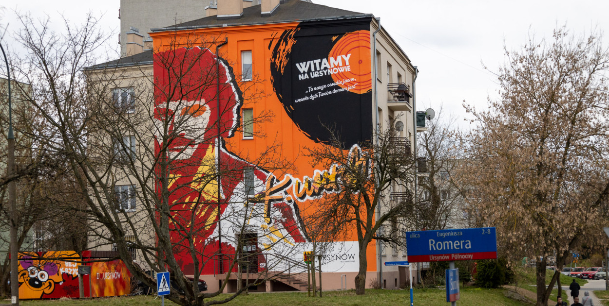 SK - nowy mural na Ursynowie - Krzysztof Krawczyk, Witamy na Ursynowie - autor muralu: Łukasz Zasadni