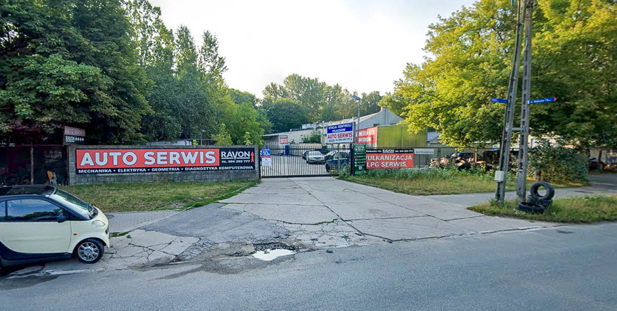 Google Maps - ul. Kłobucka 10