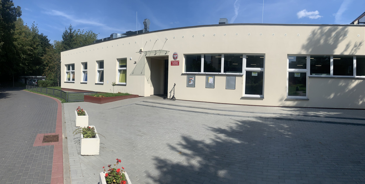 Szkoła Podstawowa nr 322 najlepsza w języka polskiego na egzaminie ósmoklasisty 2025 (SK)