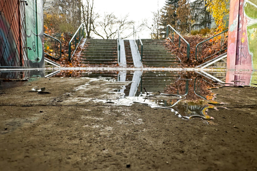 To pozostałość po zalaniu tunelu w ostatnim tygodniu (BJ)