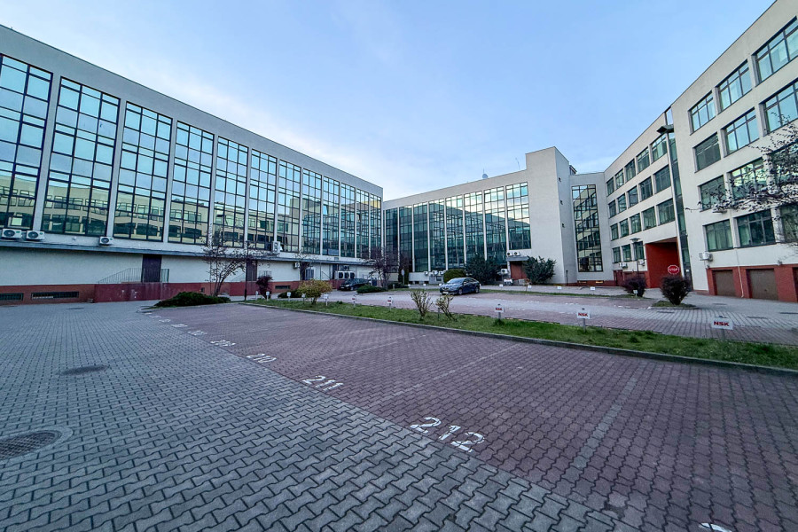 Budynek Natpollu - dziedziniec - stan w 2025 roku