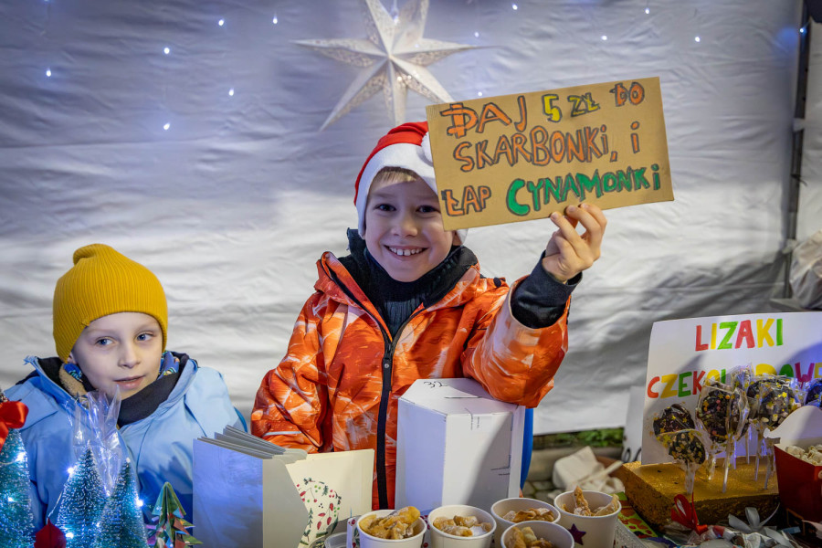 XIII Charytatywny Kiermasz Świąteczny Fundacji ETO - Kabaty 2025 (BJ)