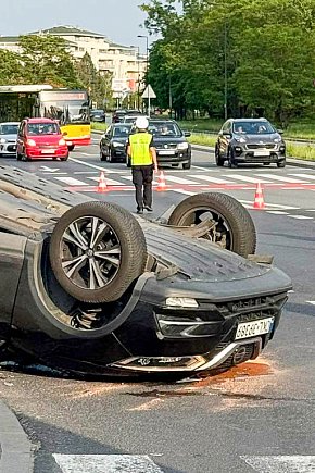 Kolejny wypadek na Rosoła przy Nugat-6182