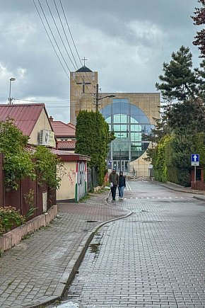 Wolica - dawna wieś, wciąż ukryta między blokami-6194