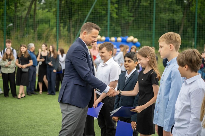 Prezydent Trzaskowski w szkole na Ursynowie