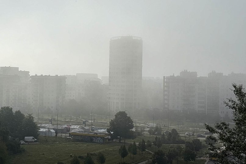 Gęsta mgła od rana na Ursynowie