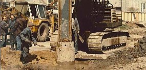 Pierwszy pal, wielki wykop i „luxtorpeda”