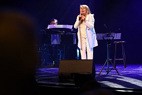 Dama polskiej piosenki zaśpiewała w UCK-27949