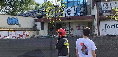 Pożar w opuszczonym budynku na Ursynowie! Kręci się tam młodzież-28231