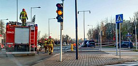 Kolizja na Rodowicza "Anody". BMW na latarni