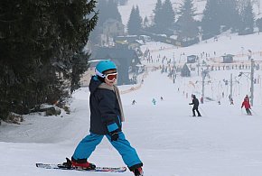 Zimowa przerwa od szkoły później niż zwykle. Sprawdź terminy ferii-32613