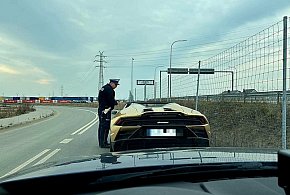 200 km/h na trasie S7! Tak jechał kierowca Lamborghini-33983