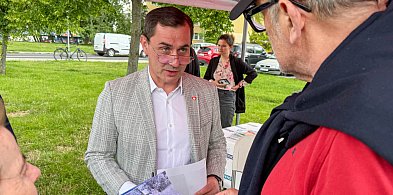 Burmistrz Ursynowa w ogniu pytań. Starcie o bazarek Na Dołku-34934