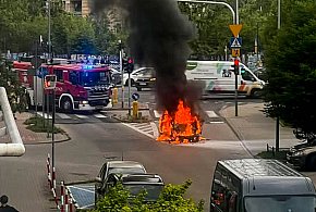 Pożar samochodu na Ursynowie. Spłonęło auto-legenda!-35014