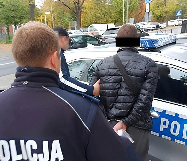 Policyjne zatrzymanie na Ursynowie. "Przyszła kryska na matyska"-35328