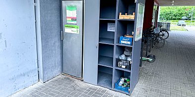 Niszczeje najpopularniejsza jadłodzielnia na Ursynowie. Czy będzie remont?-35375