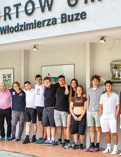 Czarne chmury nad ośrodkiem z Ursynowa! "Wycina się wartościowe miejsca"-35405