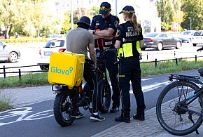 Na Ursynowie policja kontrolowała "rowery" elektryczne. "Najgorsze są speedboxy"-35537