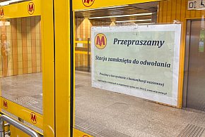 Metro nie jeździło na Ursynowie. Stacje były zamknięte-35625