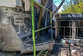 Pożar altany na Ursynowie. Osiedle bez ulicznego oświetlenia-35637