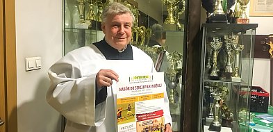 Ursynowski kościół żegna kolejnego proboszcza. Był kapelanem reprezentacji!-35654