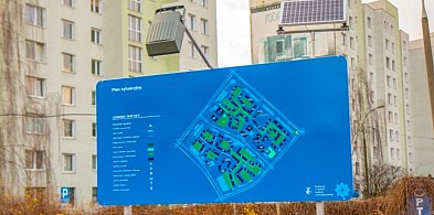 Zniszczone tablice z mapami znikną z Ursynowa! Nikt o nie nie dbał-36035