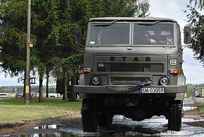 Kolumny wojskowe wyjadą na ulice. Wojsko zapowiada wielkie manewry-36435