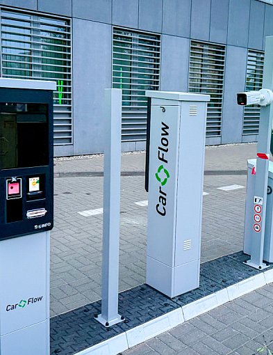 Koniec darmowego parkowania przy ratuszu! Od poniedziałku opłaty-36545