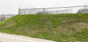 Nowy park na Ursynowie zdewastowany!