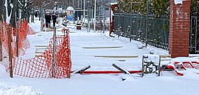 Chodnik na Gandhi wciąż rozgrzebany. Co się dzieje?