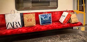 Chamstwo w metrze! "Torebka ważniejsza niż człowiek?"