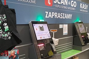 Gigant handlowy może opuścić kraj. Ma w Polsce 800 sklepów-36883