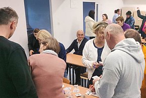 Jak rozpoznać narkotyki w szkole? Nauczyciele z Ursynowa zasiedli w ławkach-37413