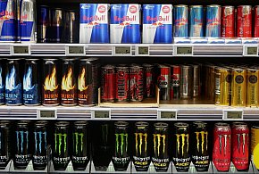 Popularne napoje pójdą ostro w górę. Rząd szykuje podwyżkę VAT-38342