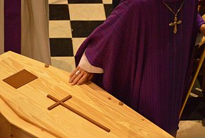 Rewolucja w pochówkach coraz bliżej. Tego w Polsce jeszcze nie było-38408