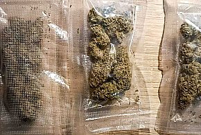 Narkotyki na Kabatach. Policja zatrzymała 26-latka przy zajezdni metra