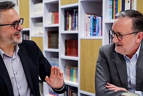 Rozmowy bez ekranów i polityki. Rusza AKD Ursynów