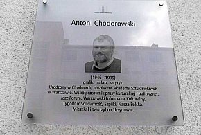 Namalował nagiego kanclerza Niemiec i schował obraz. Geniusz z Ursynowa