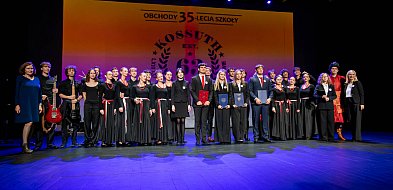 35 lat minęło jak jeden dzień! LXIII LO im. Kossutha świętowało z wielką pompą-37508