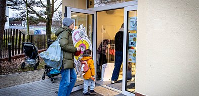 Rekord w nowej bibliotece na Ursynowie. Polna Róża przyciąga!-38631