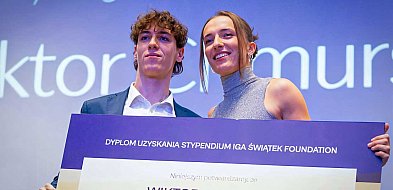 UKS GIM 92 Ursynów ma powody do dumy. Wiktor Chmurski w teamie Igi Świątek!