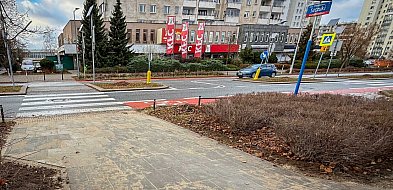 13-latka potrącona na przejściu na Dereniowej. Szła do szkoły, trafiła do szpitala